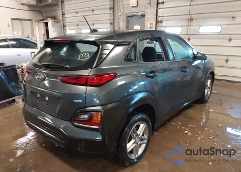 2021 Hyundai Kona Se z USA, uszkodzony, nr VIN KM8K1CAA2MU602097